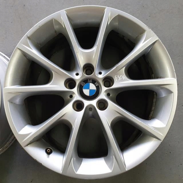 1x Alufelge 18 Zoll 8.5" 5x120 47ET Glanz Silber 6796251 BMW F30 F32 F31 FEL4221333434qk