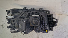Laden Sie das Bild in den Galerie-Viewer, Frontscheinwerfer 2674384 LED Links Scheinwerfer Headlight