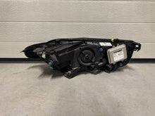 Laden Sie das Bild in den Galerie-Viewer, Frontscheinwerfer Jaguar Xe X760 GX7313W030BE Links Scheinwerfer Headlight SCH3746876162nt