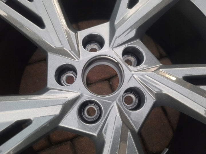 1x Alufelge 18 Zoll 8.0" 5x112 46ET 8Y0601025G Audi A3 Rim Wheel FEL4922775057ch