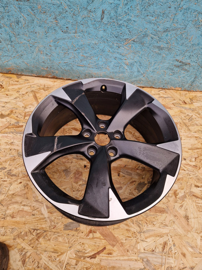 1x Alufelge 18 Zoll 7.5" 5x112 46ET Glanz Schwarz 5FA601025H Seat Leon Rim Wheel FEL2106769417al