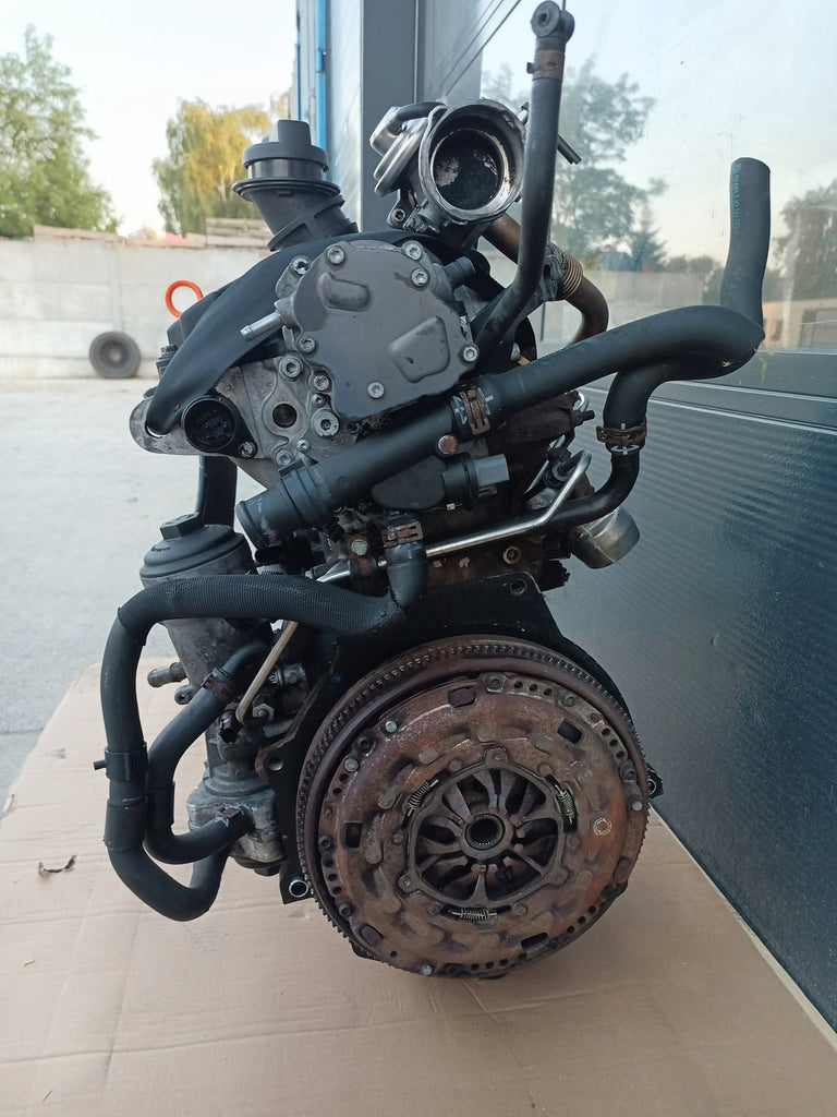 Motor VW T5 AXC 1.9 TDI 85PS 63kW 300TKm Diesel Engine Komplett