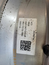 Load image into Gallery viewer, 1x Alufelge 15 Zoll 6.0&quot; 4x100 48ET Glanz Silber 52910-K7100 Hyundai I10 I20