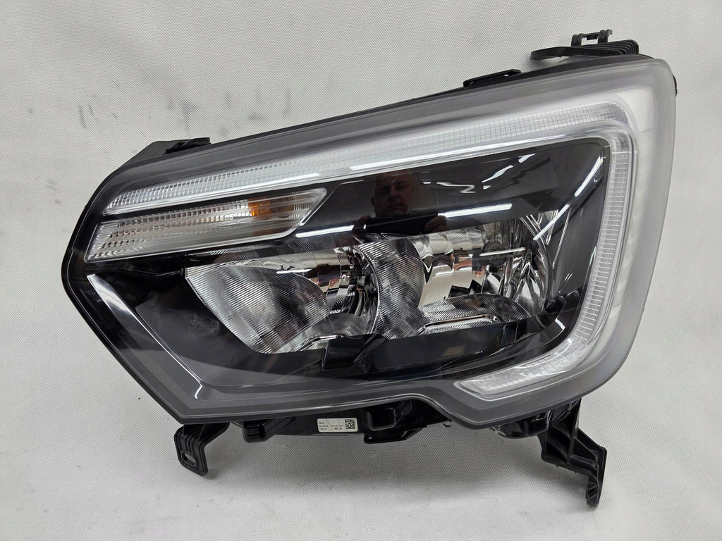 Frontscheinwerfer Renault Master III 260607867R Links Scheinwerfer Headlight SCH7717278599yp