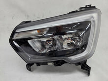 Laden Sie das Bild in den Galerie-Viewer, Frontscheinwerfer Renault Master III 260607867R Links Scheinwerfer Headlight SCH7717278599yp