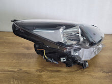 Load image into Gallery viewer, Frontscheinwerfer Mazda 2 Dj D43N-51030 Rechts Scheinwerfer Headlight