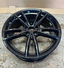 Laden Sie das Bild in den Galerie-Viewer, 1x Alufelge 19 Zoll 8.0" 5x112 40ET 8090094 BMW G21 G20 Rim Wheel FEL6365460785lv