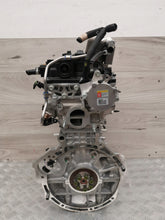 Laden Sie das Bild in den Galerie-Viewer, Motor Kia Ceed G4LH 1.5 TDGI 160PS 118kW 2023 Benzin Engine Unkomplett