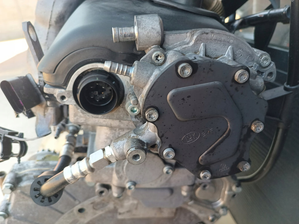 Motor VW T5 AXD 2.5 TDI 130PS 96kW 333TKm Diesel Engine Komplett