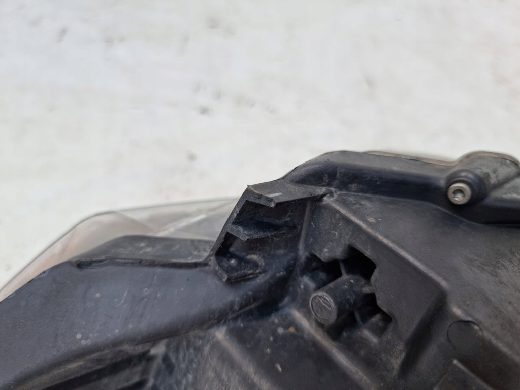 Frontscheinwerfer Ford JR3B13005 Rechts Scheinwerfer Headlight SCH6095036000ei