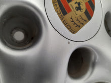 Laden Sie das Bild in den Galerie-Viewer, 1x Alufelge 17 Zoll 8.5" 5x130 50ET Glanz Silber 99636212605 Porsche Rim Wheel FEL8067361333qq