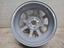 Laden Sie das Bild in den Galerie-Viewer, 1x Alufelge 15 Zoll 6.0" 4x108 45ET Glanz Silber H1BC-A1B Ford Fiesta I FEL5941570979pu