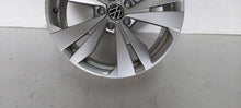 Load image into Gallery viewer, 1x Alufelge 19 Zoll 7.5" 5x112 50ET 10A071499A VW Id.3 Rim Wheel FEL6713735384mn