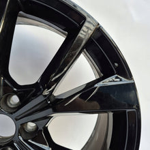 Laden Sie das Bild in den Galerie-Viewer, 1x Alufelge 18 Zoll 7.0" 5x112 2G7601025G VW Rim Wheel FEL1789677005an