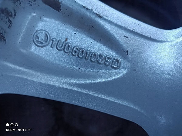 1x Alufelge 16 Zoll 6.5" 5x100 1U0601025D Skoda Rim Wheel