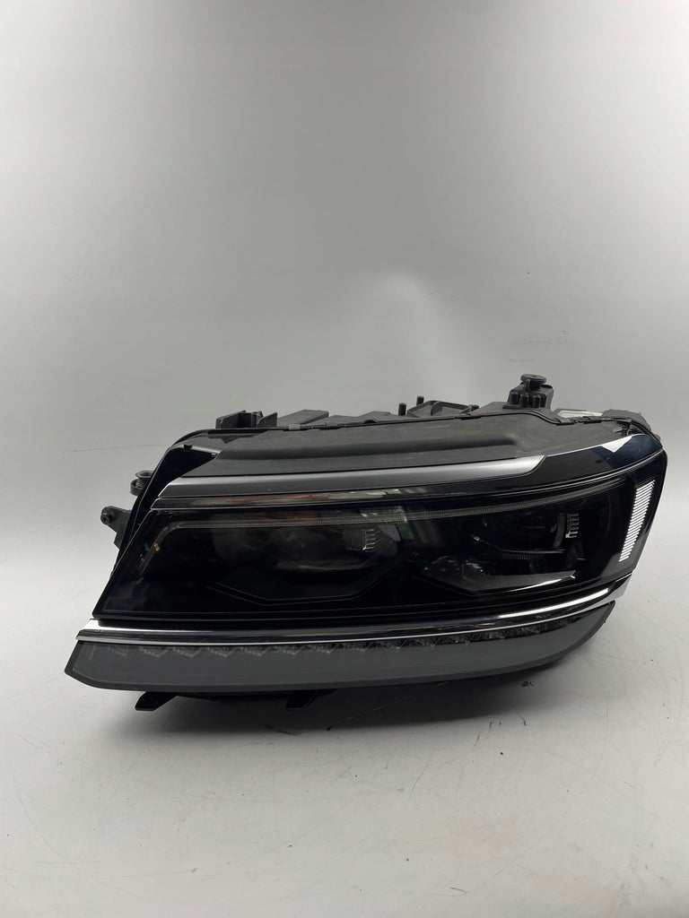 Frontscheinwerfer VW Tiguan Allspace 5NN941081C Ein Stück (Rechts oder Links) SCH5893703104vs