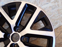 Laden Sie das Bild in den Galerie-Viewer, 1x Alufelge 17 Zoll 6.5&quot; 4x100 40ET 403000765 Renault Captur Rim Wheel