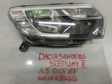 Laden Sie das Bild in den Galerie-Viewer, Frontscheinwerfer Dacia Sandero II 260103529R LED Rechts Scheinwerfer Headlight