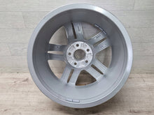 Load image into Gallery viewer, 1x Alufelge 17 Zoll 7.0" 5x112 42ET Glanz Silber 8W0601025P Audi A4 Rim Wheel FEL6360651742rb