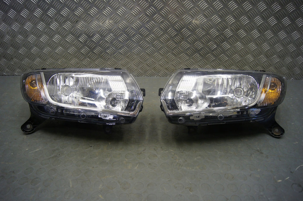 Frontscheinwerfer Dacia Sandero II 260608494R 260105344R Rechts oder Links