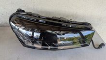 Laden Sie das Bild in den Galerie-Viewer, Frontscheinwerfer Skoda Fabia IV 6VB941016A LED Rechts Scheinwerfer Headlight SCH6599018092gi