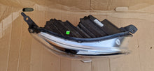 Laden Sie das Bild in den Galerie-Viewer, Frontscheinwerfer Peugeot Expert Traveller Xenon Rechts Scheinwerfer Headlight SCH4624493744rt