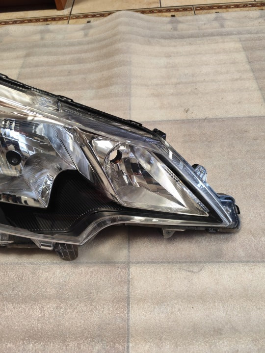 Frontscheinwerfer Mitsubishi Space W Star 8301D446 Rechts Scheinwerfer Headlight SCH3778926929yj