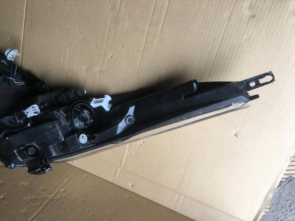 Frontscheinwerfer Toyota Chr C-Hr 81110-F4031-00 LED Rechts Headlight