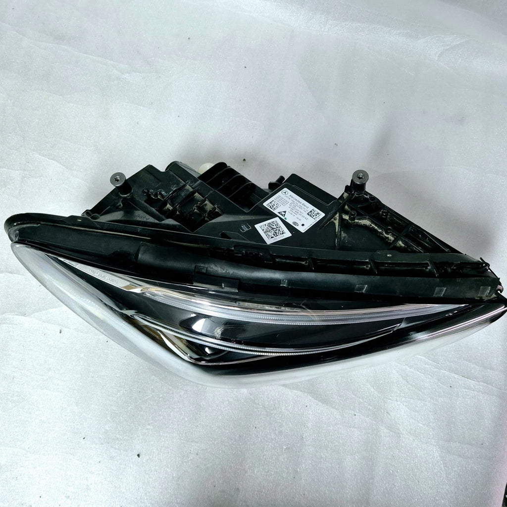 Frontscheinwerfer Mercedes-Benz W247 A2479062003 LED Rechts Headlight SCH9583502395fn