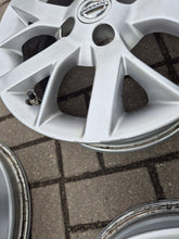 Load image into Gallery viewer, 4x Alufelge 15 Zoll 5.5" 4x100 40ET Glanz Silber 87169090 Nissan Micra I FEL7060816306ou