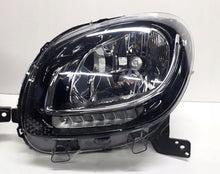 Laden Sie das Bild in den Galerie-Viewer, Frontscheinwerfer Smart Fortwo Forfour A4539068301 Links Scheinwerfer Headlight SCH1703088840ml