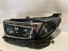 Laden Sie das Bild in den Galerie-Viewer, Frontscheinwerfer Opel Grandland 9850139180 LED Links Scheinwerfer Headlight SCH1704413167sx