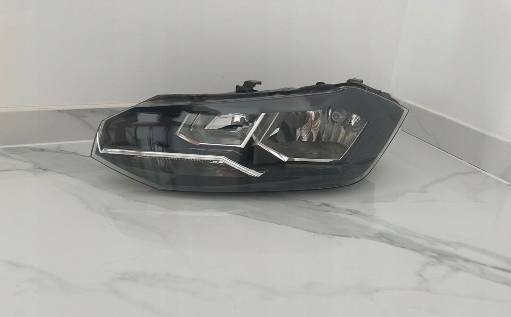 Frontscheinwerfer VW Polo 2G1941005 Links Scheinwerfer Headlight SCH4895109018jz