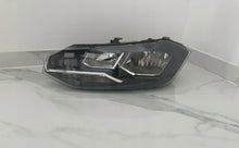Laden Sie das Bild in den Galerie-Viewer, Frontscheinwerfer VW Polo 2G1941005 Links Scheinwerfer Headlight SCH4895109018jz