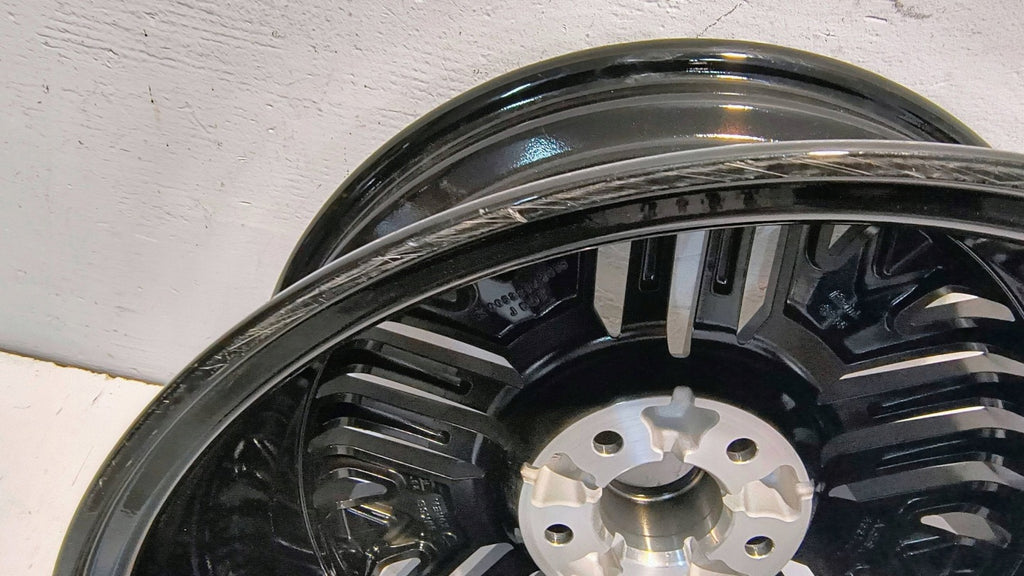 1x Alufelge 17 Zoll R337654 Nissan Leaf Rim Wheel FEL9316284534su