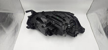 Laden Sie das Bild in den Galerie-Viewer, Frontscheinwerfer Skoda Octavia I 5E4941015A LED Links Scheinwerfer Headlight SCH3660683170ua