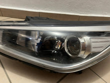 Laden Sie das Bild in den Galerie-Viewer, Frontscheinwerfer Hyundai I30 III Links Scheinwerfer Headlight SCH7929535886yy