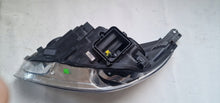 Laden Sie das Bild in den Galerie-Viewer, Frontscheinwerfer Ford Focus F1EB-13D154-AD Rechts Scheinwerfer Headlight SCH6463347516wc