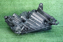Laden Sie das Bild in den Galerie-Viewer, Frontscheinwerfer Skoda Enyaq 5LB941015F Links Scheinwerfer Headlight SCH4238737429rk