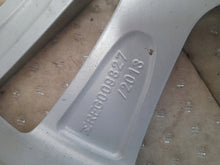 Load image into Gallery viewer, 1x Alufelge 16 Zoll 7.0" 5x112 52ET Glanz Silber 6855085 BMW Rim Wheel FEL5609075238fp