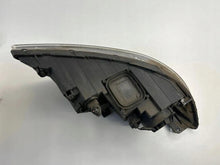 Laden Sie das Bild in den Galerie-Viewer, Frontscheinwerfer Kia Sorento I 92101-2P040 Links Scheinwerfer Headlight SCH5319006483ss