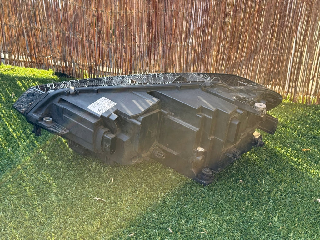 Frontscheinwerfer VW Touran 5TB941036E Rechts Scheinwerfer Headlight SCH1982057065lz