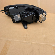 Laden Sie das Bild in den Galerie-Viewer, Frontscheinwerfer VW Passat 3J1941006 Full LED Rechts Scheinwerfer Headlight SCH9582129427ny