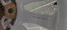 Laden Sie das Bild in den Galerie-Viewer, 1x Alufelge 17 Zoll 7.5" 5x112 8K0601025L Audi A4 B9 Rim Wheel FEL3270569950os