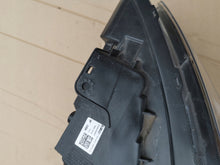 Load image into Gallery viewer, Frontscheinwerfer Hyundai Bayon 92102-Q0600 Full LED Rechts Headlight