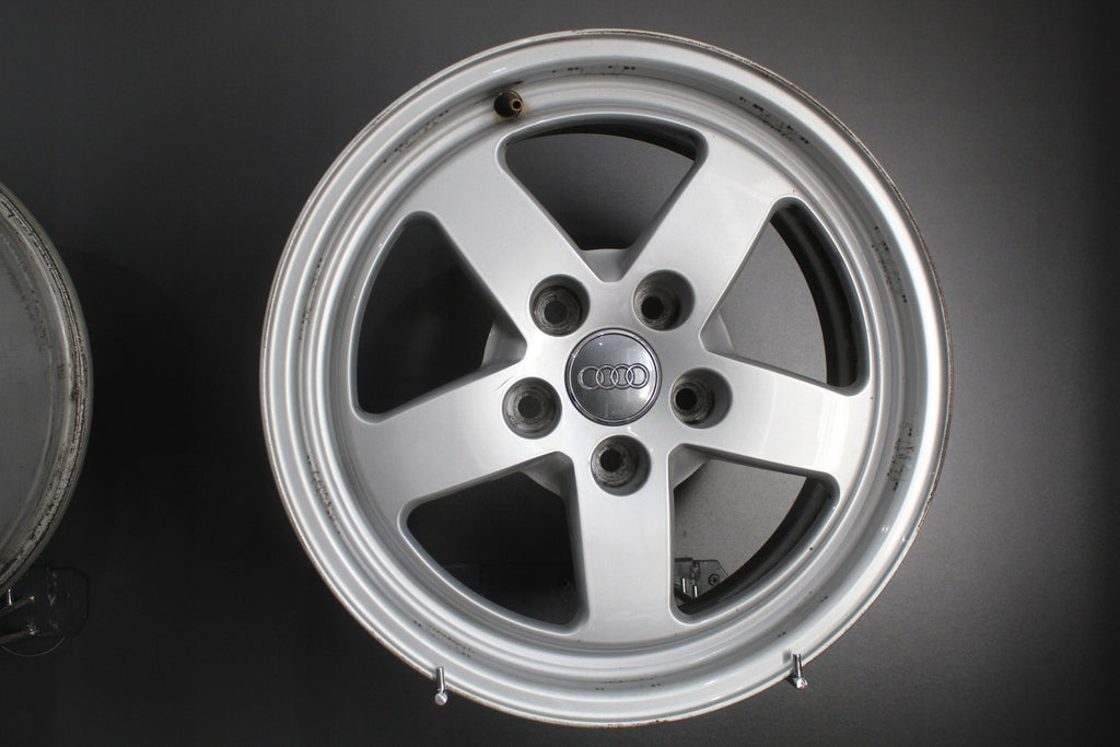 4x Alufelge 16 Zoll 7.0" 5x112 35ET Glanz Silber 8W0601025 Audi A4 B8 Rim Wheel