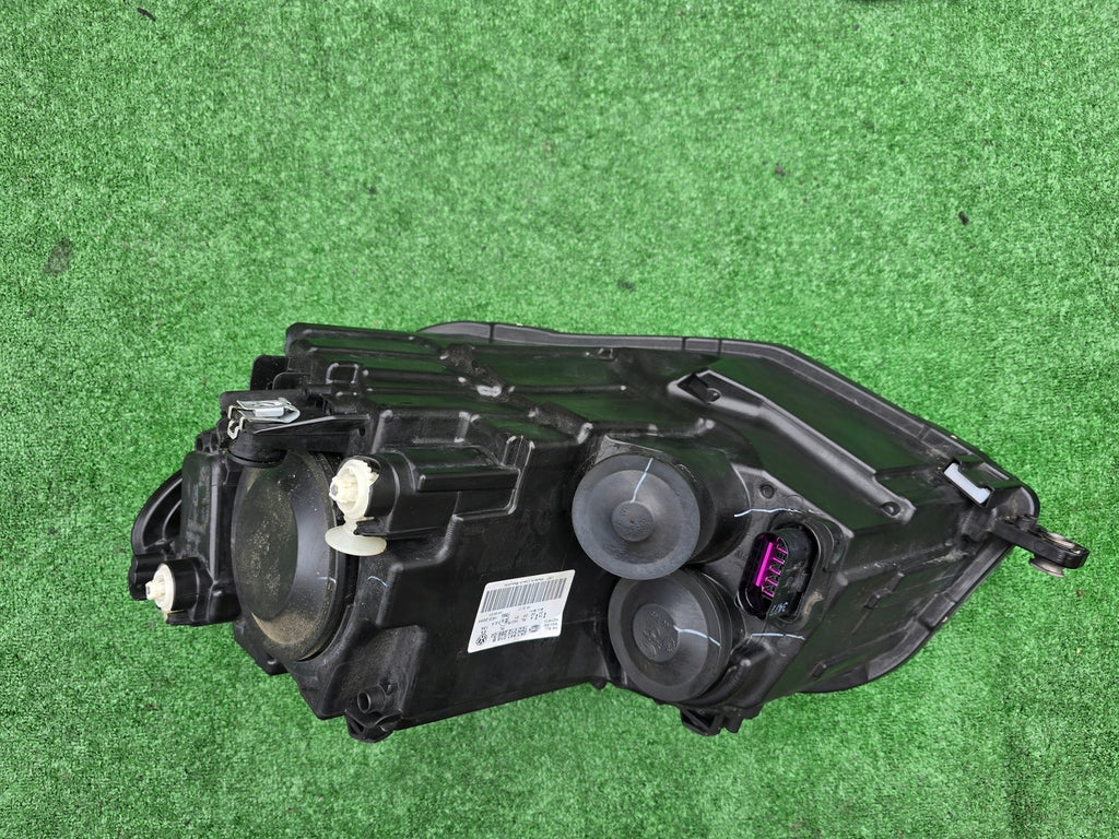 Frontscheinwerfer VW Caddy 2K1941016B Rechts Scheinwerfer Headlight SCH9280879390wb