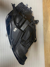Laden Sie das Bild in den Galerie-Viewer, Frontscheinwerfer Peugeot 308 III 398491165 Full LED Links Headlight SCH2292520809an