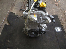 Load image into Gallery viewer, Motor Dacia Duster H4DE470 1.0 TCE 91PS 67kW 62TKm 2021 Benzin Engine Unkomplett MOT7178290599jt
