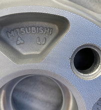 Load image into Gallery viewer, 1x Alufelge 15 Zoll 6.0" 4x114.3 46ET SMR913873 Mitsubishi Colt Carisma FEL2288961718ro
